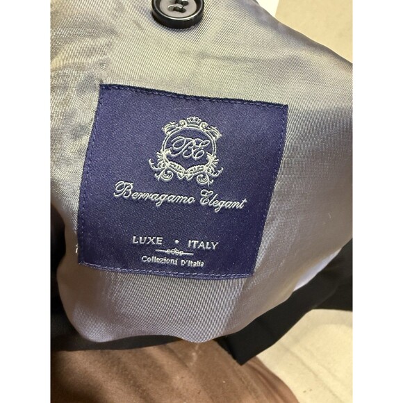 Bergamo Elegant Mens 54R Black 100% Wool Blazer Suit Jacket 2 Button Made Italy - Picture 3 of 6